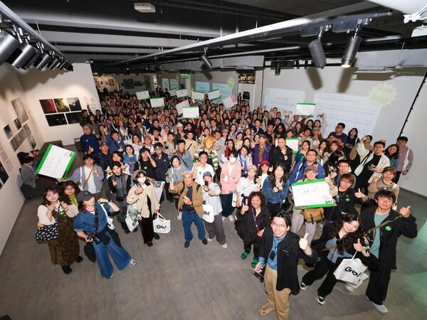 富士胶片X-SPACE迎来七周年朋友月 胶片模拟色彩配方书籍